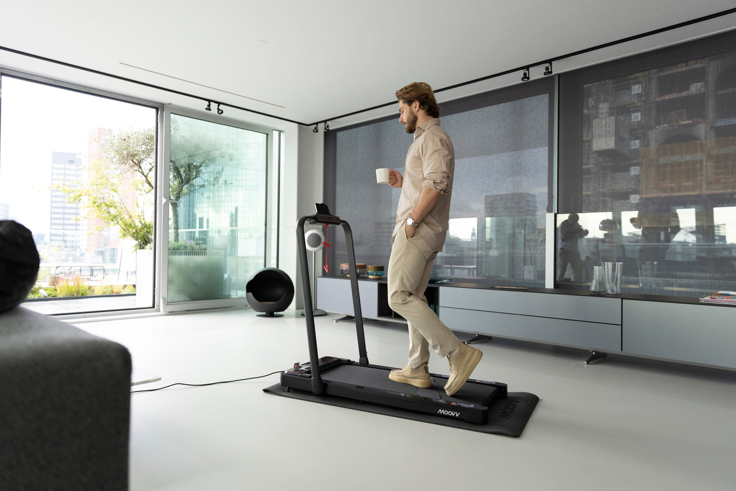 Helling lopen op de loopband: tips & training ⛰️🚶♂️