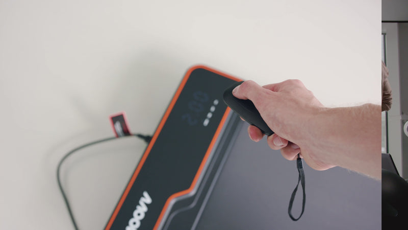 Moovv - SmartStep - Loopband - Walking Pad Video